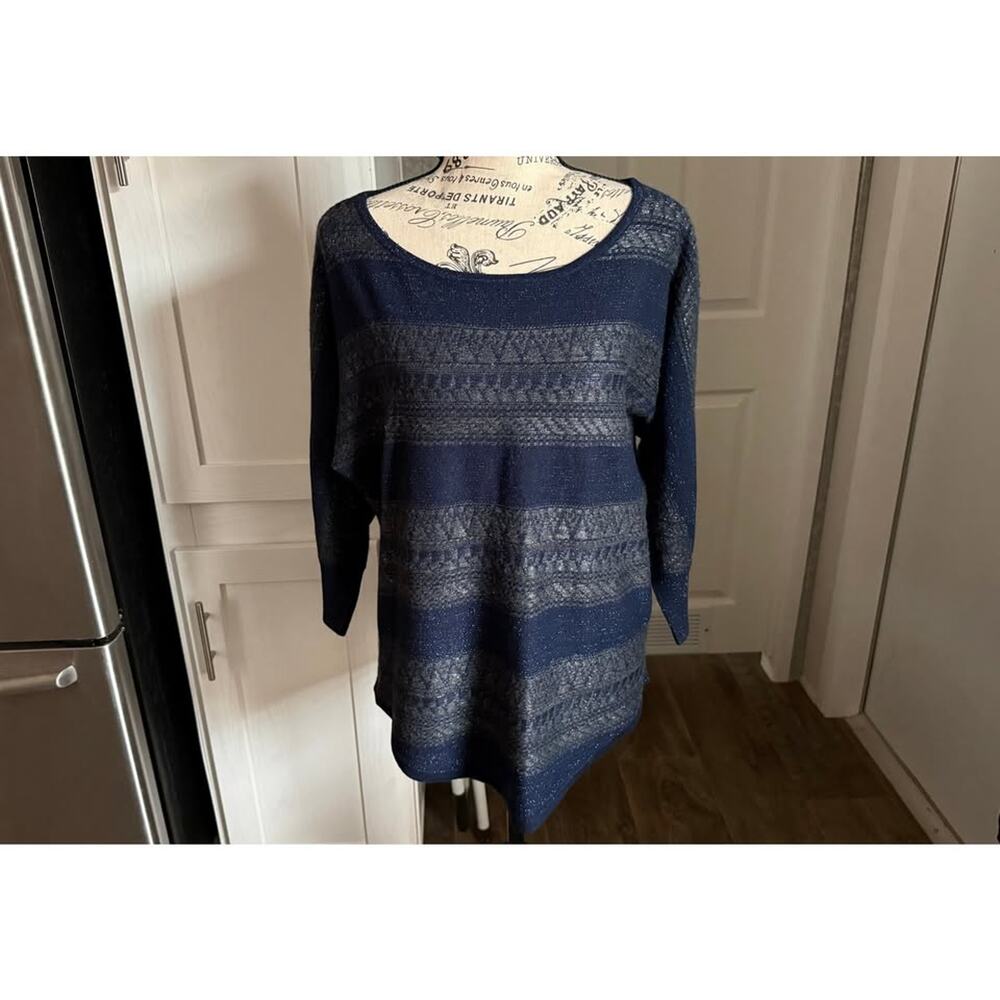 Women’s New York & Company Sparkly Navy Gray Sweater Size Medium